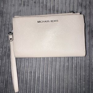 Michael Kors Pale Grey Leather Wristlet Wallet